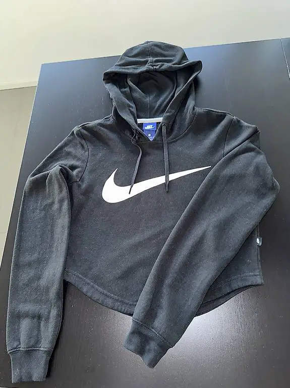 Schwarzer Nike Kapuzenpullover Grösse XS