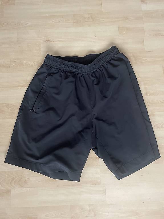 Perform Sportshort M