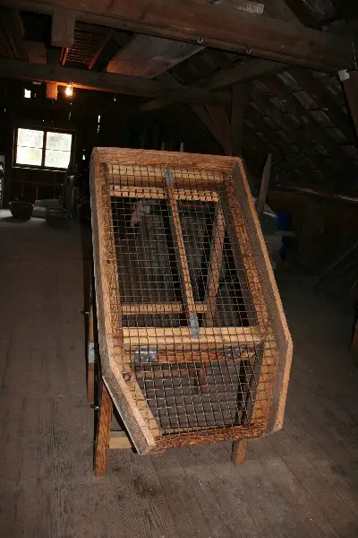 Kompost Sieber zum bearbeiten von Erde