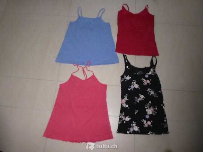 Drei Shirts (ohne schwarz) gem. Foto, Gr. 158/164 (XS)