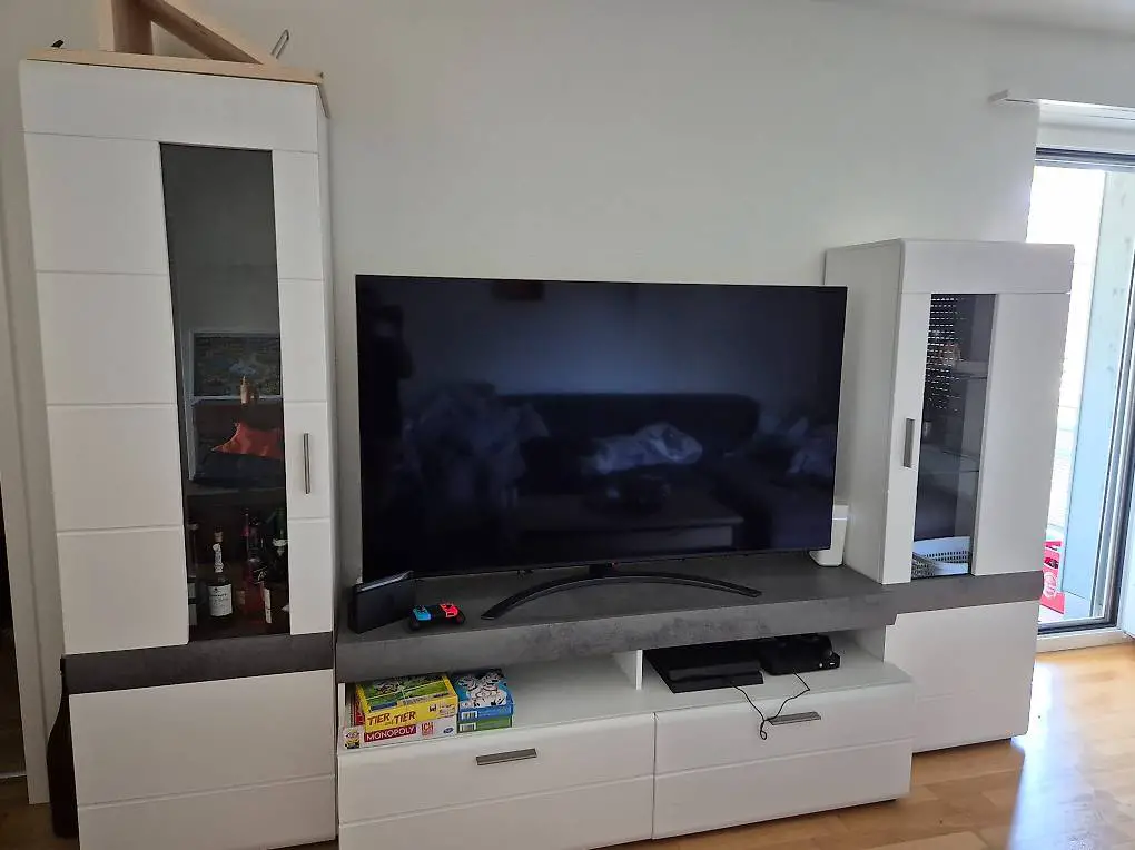 Wohnwand zu verschenken