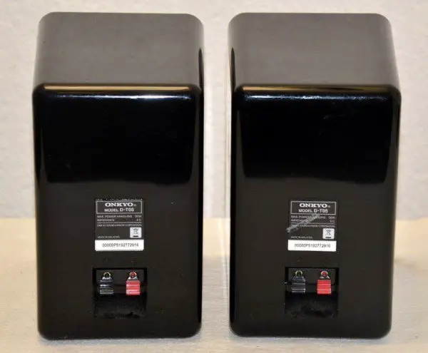 ONKYO - DT05 Hifi Kompakt Lautsprecher Edles Modell