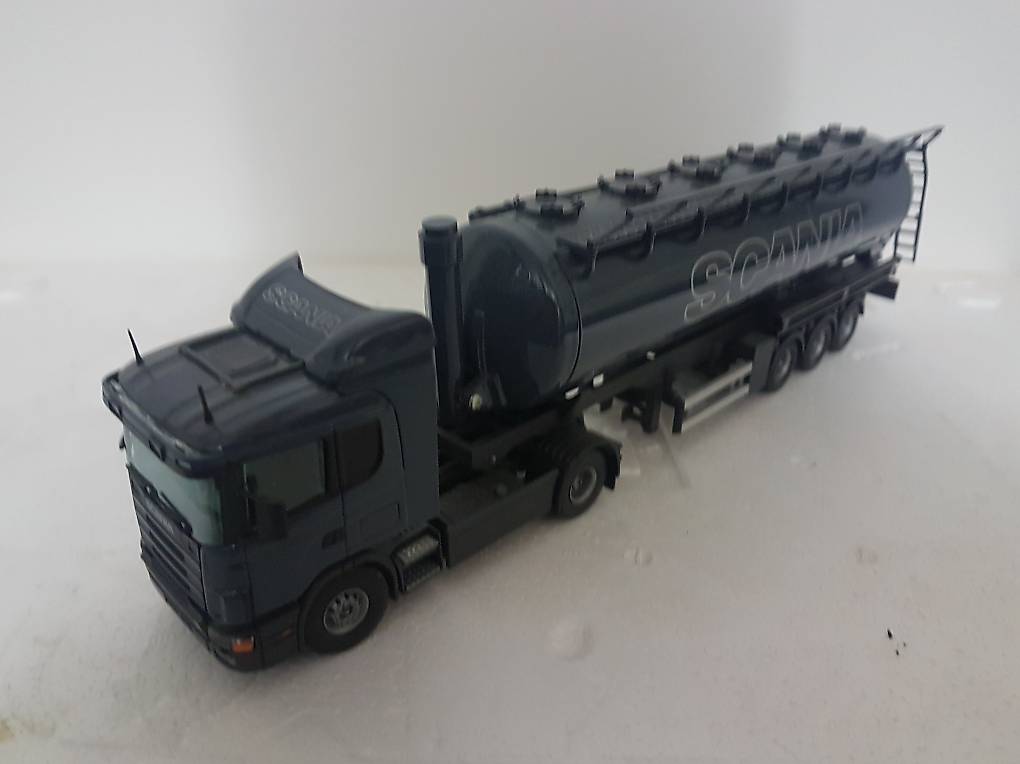 SCANIA Sattelschlepper Kippsilo / Tekno / Modell 1:50