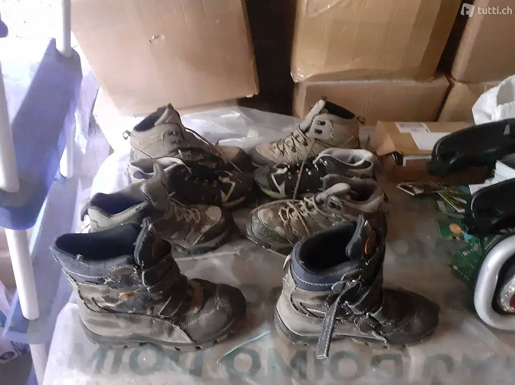 scarponi da montagna