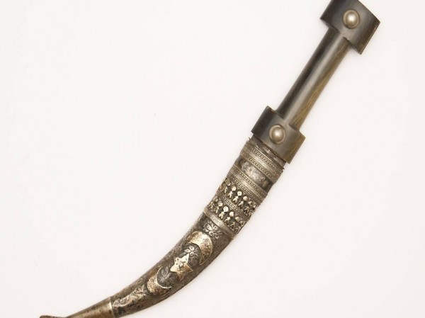  Antiker kurdischer Krummdolch mit Silberscheide - Nord-Irak