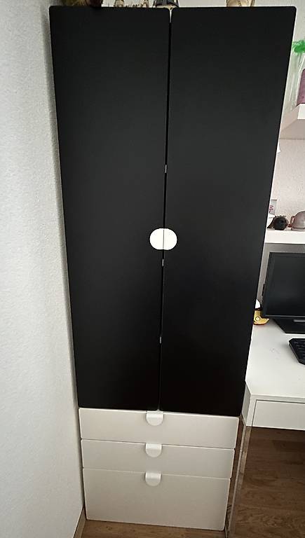 Schrank / Kleiderschrank Ikea Småstad