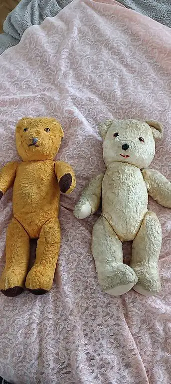 Stroh gefüllte alte bären