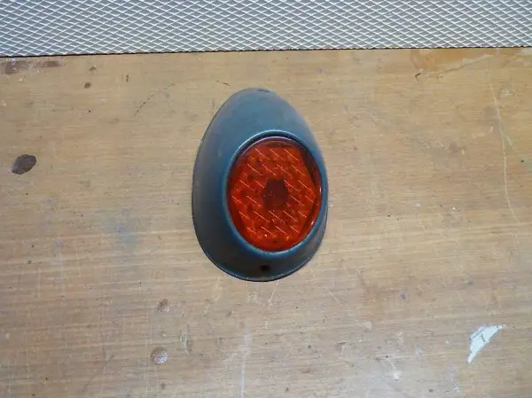 Oldtimer Rücklicht VW Käfer Brezel L443.001.2 Hella