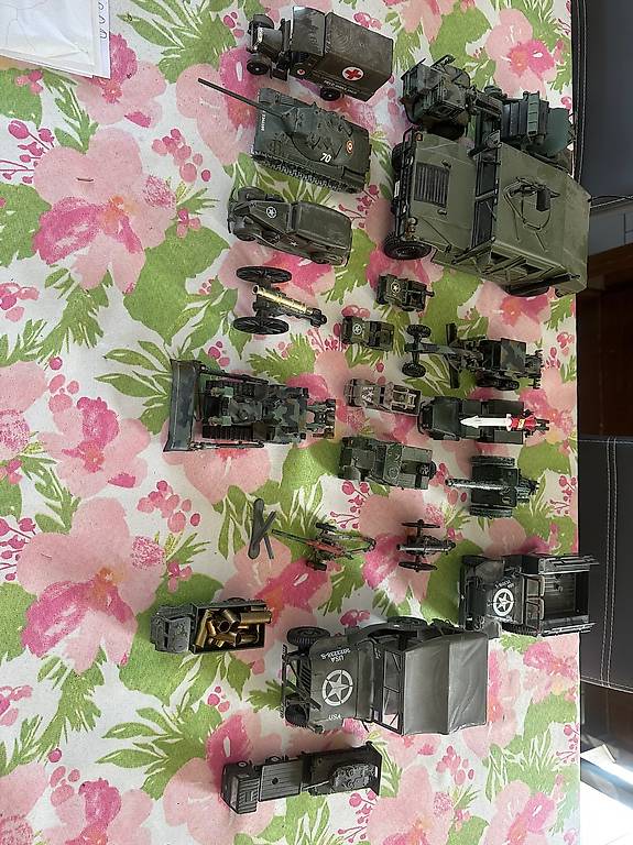 Militärfahrzeug Sammlung