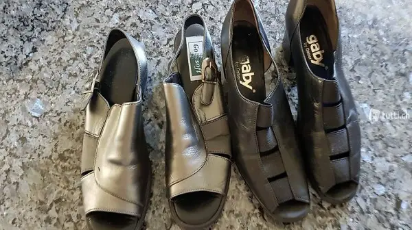 2Paar Schuhe Grösse39 Abholen 9012