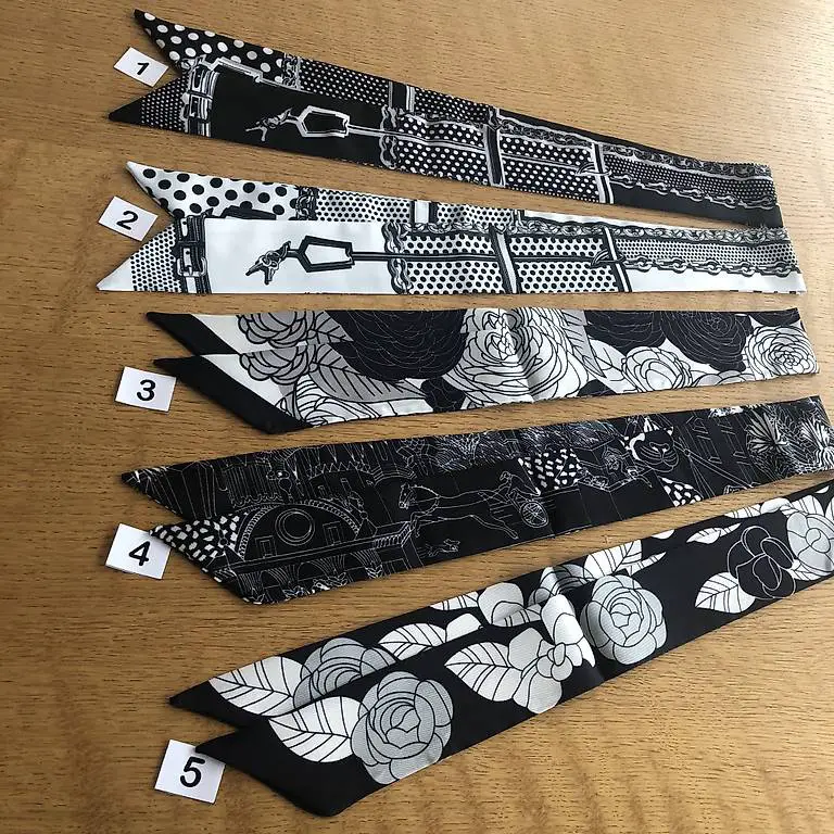 Twilly Schal als Taschenanhänger/Schlüsselanhänger