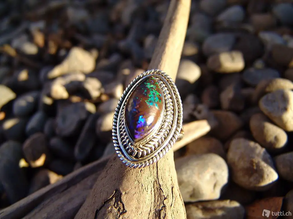 Silberring mit Matrix Opal 6,6 ct