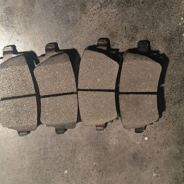 Audi a6 c6 4.2 Avant Bremsbeläge hinten 107MM