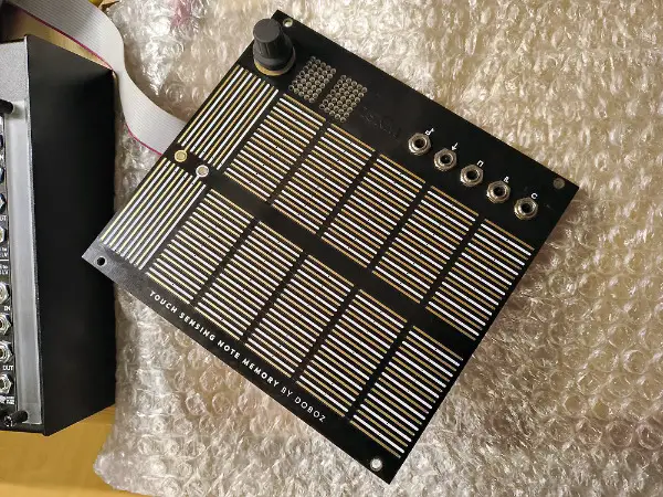 Doboz TSNM 3U Eurorack Sequenzer / Arpeggiator