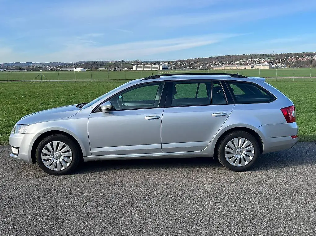 UBER-Bolt-Taxi Rent/a Autos Mieten Skoda Octavia 1.6 Diesel