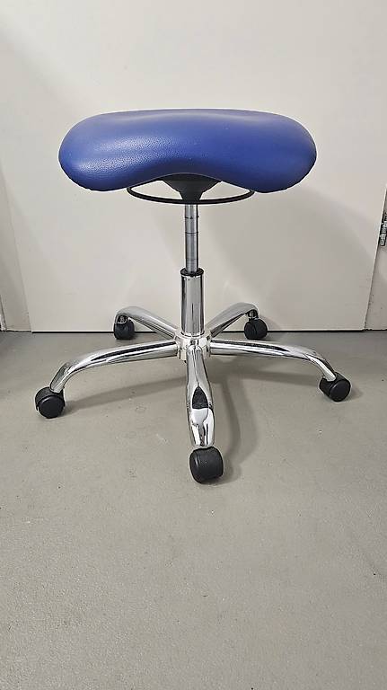 Drehstuhl / Rollhocker