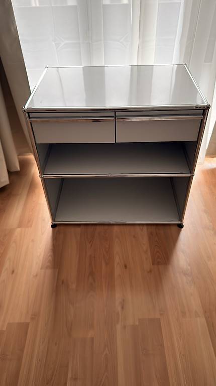 USM Haller Sideboard | Lichtgrau | Sehr guter Zustand