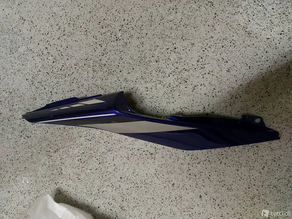 Carenatura posteriore YZF r3