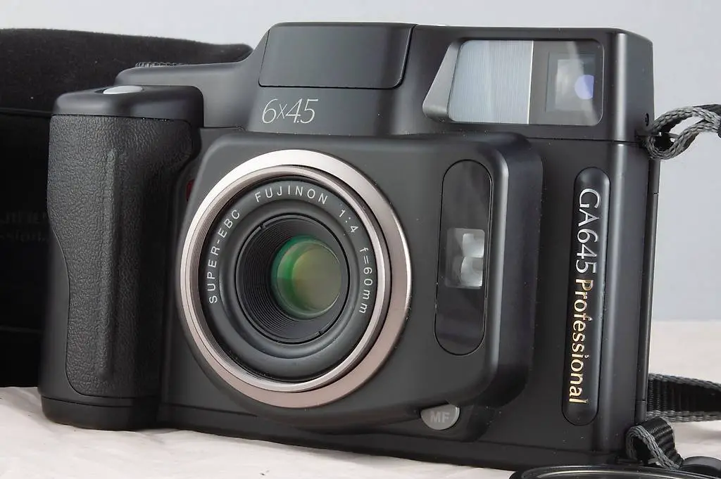 Fujifilm GA645 Pro 6x4.5 FUJINON 60mm f/4