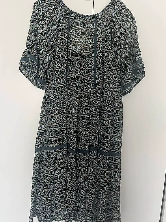 NILE Kleid mit Unterrock