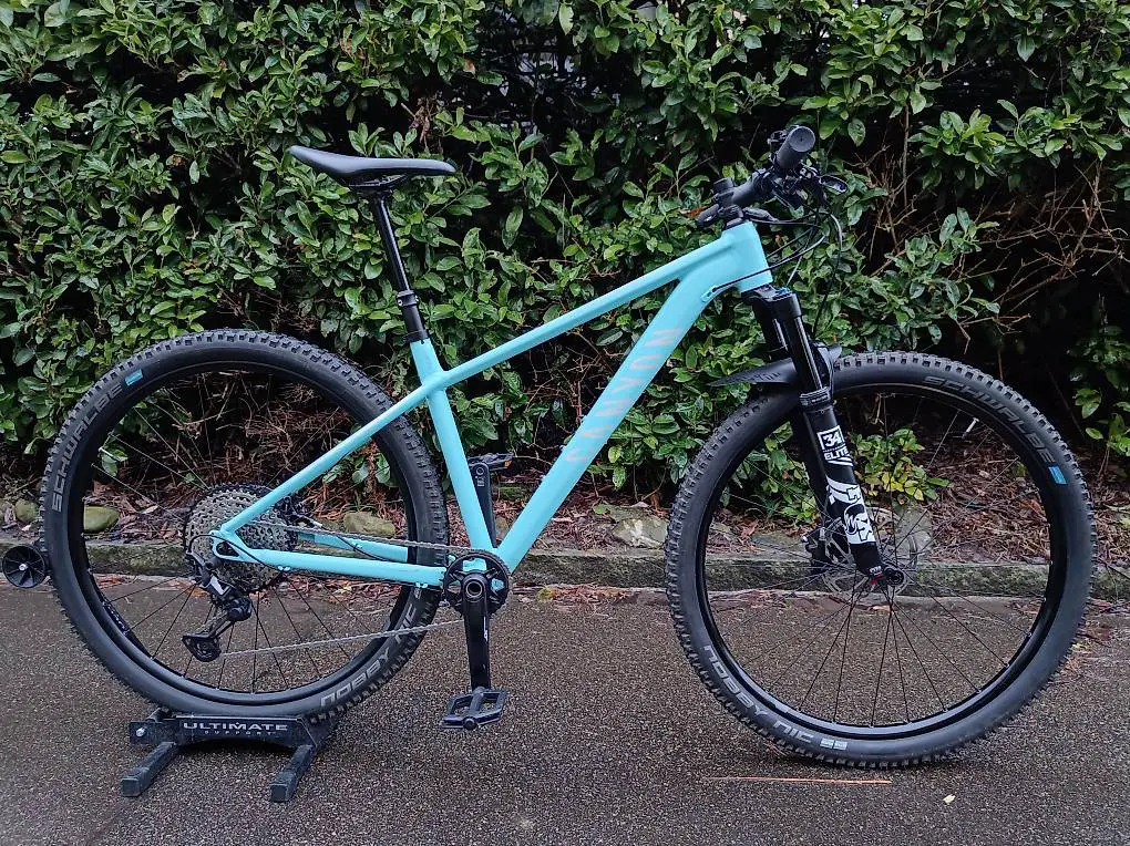 Canyon Grand Canyon WMN AL SL 9.0