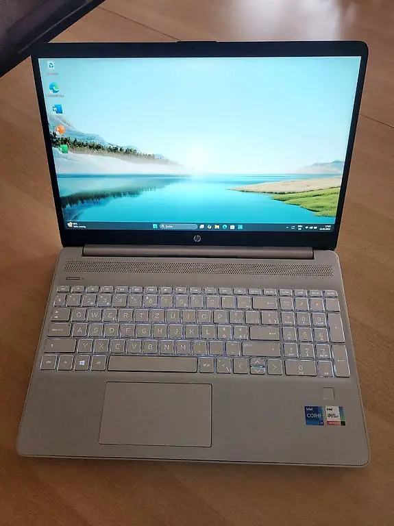 hp laptop/i7 1165g7, 16gb ram, 512gb ssd