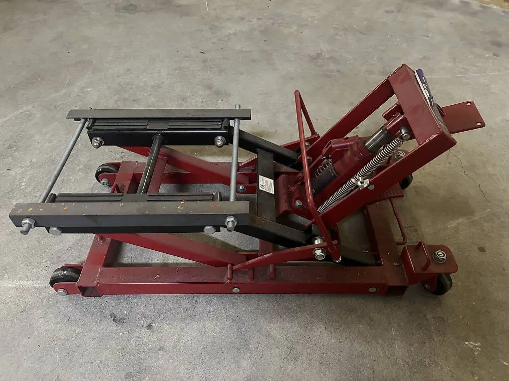 Motorradhebebühne hydraulisch 680kg