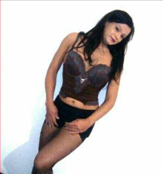 Trans Sarah Belle poitrine