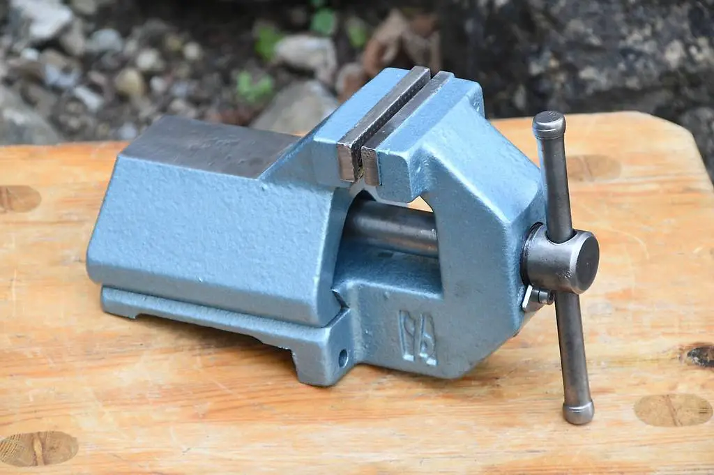 Schraubstock Zeulenroda 80mm (6.69kg) Nr151