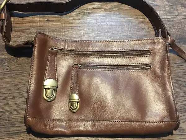 Clutch Echtleder von Mango