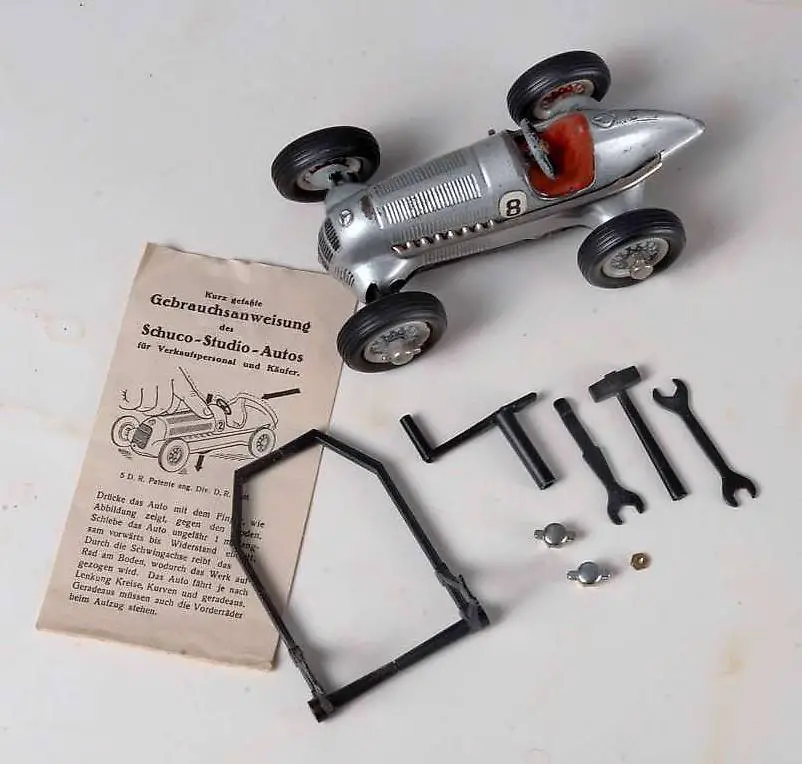 Schuco Studio 1050 Mercedes Silberpfeil aus den 50 Jahren