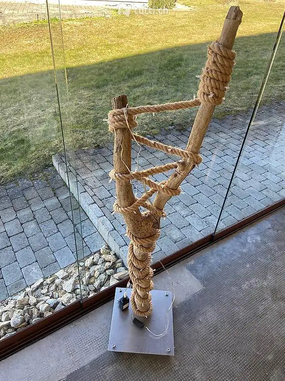 Lampe Y mit LED und Kordel