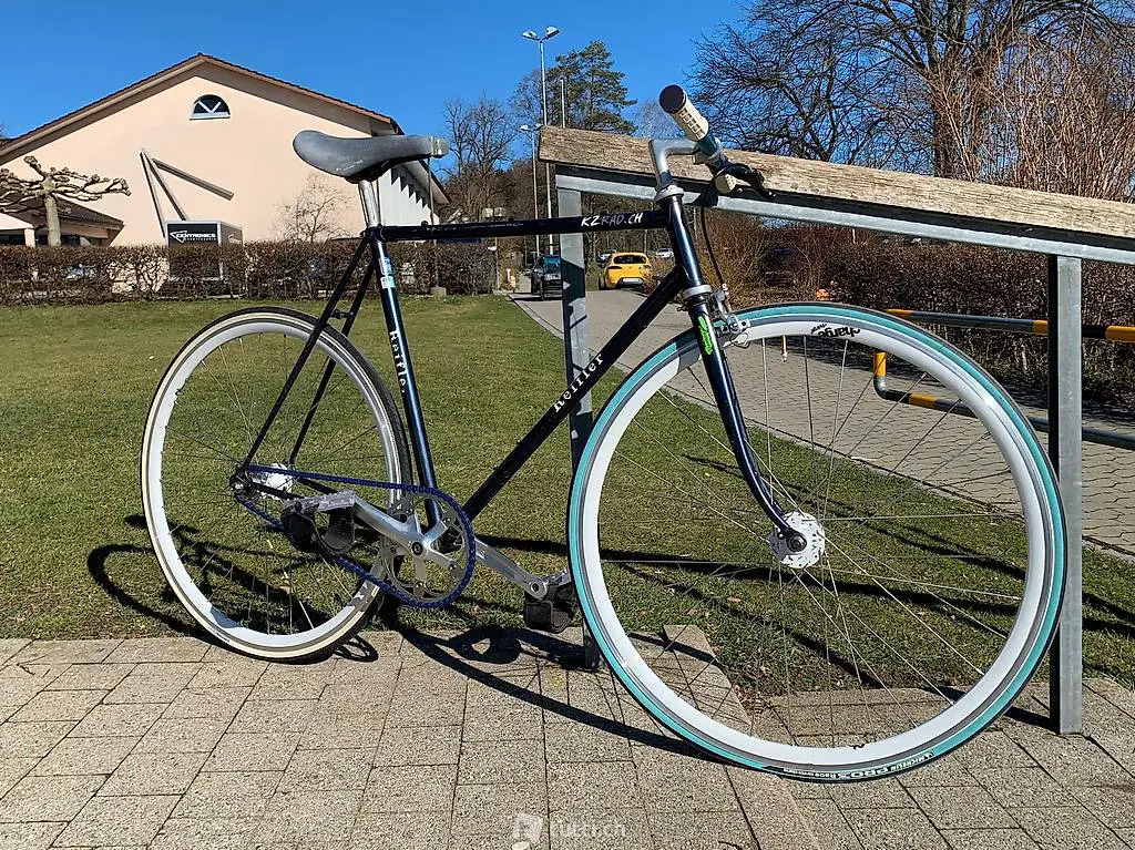 Fixie Reifler Stahlramen Charge