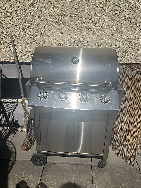 Gasgrill OHNE Gasflasche