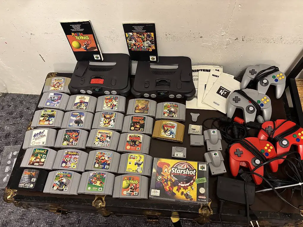 Nintendo N64 Sammlung mit 24 Spielen und Zubehör