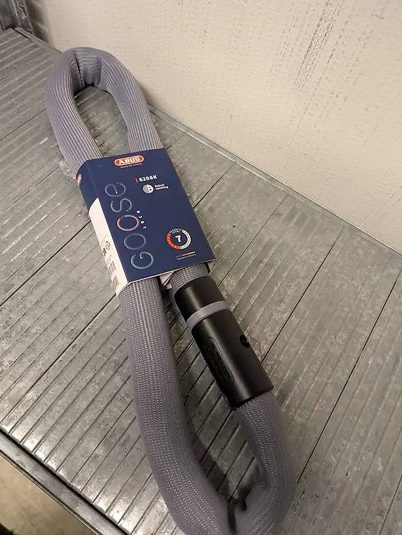 Neues Abus Velo Schloss, Aktion