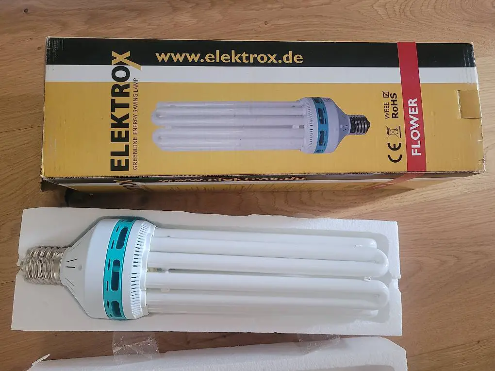Elektrox Energiesparlampe, Blütelampe, 200W, 2700K