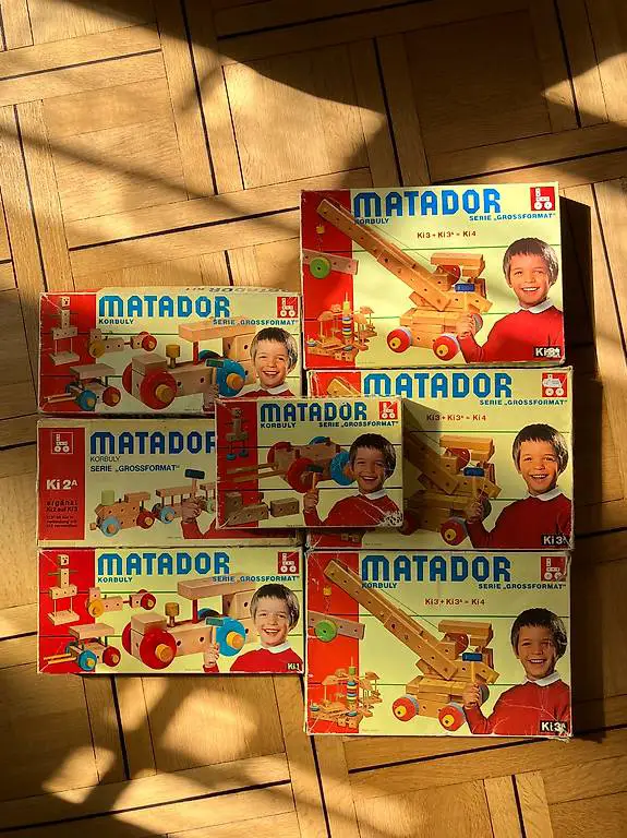 Matador Korbuly Holzspielzeug Holz Kult Baukasten Set