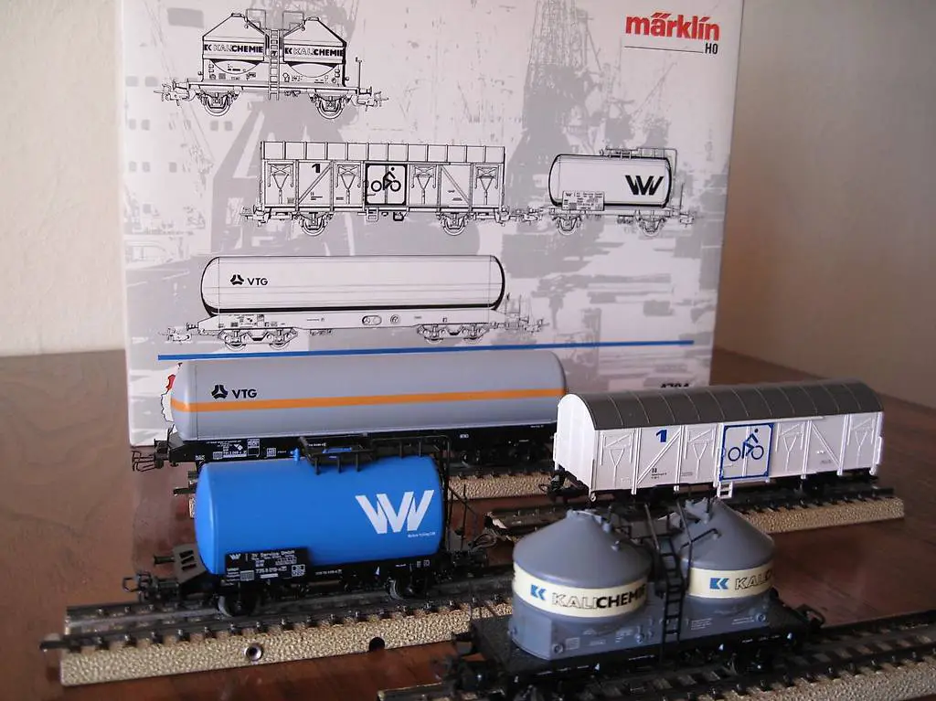 Märklin Spur HO 4794 Regional-Wagen-Set "Nord"