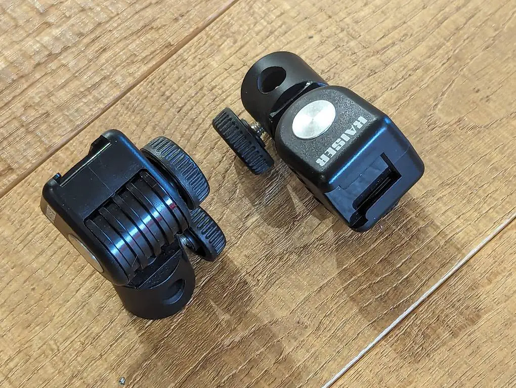 2 Stück KAISER Gelenk mit Schirmhalterung und Blitzschuh