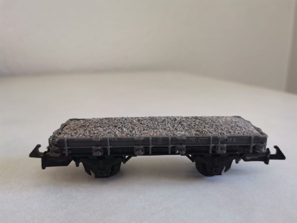 WESA Niederbordwagen mit Sand grau, ohne Schachtel