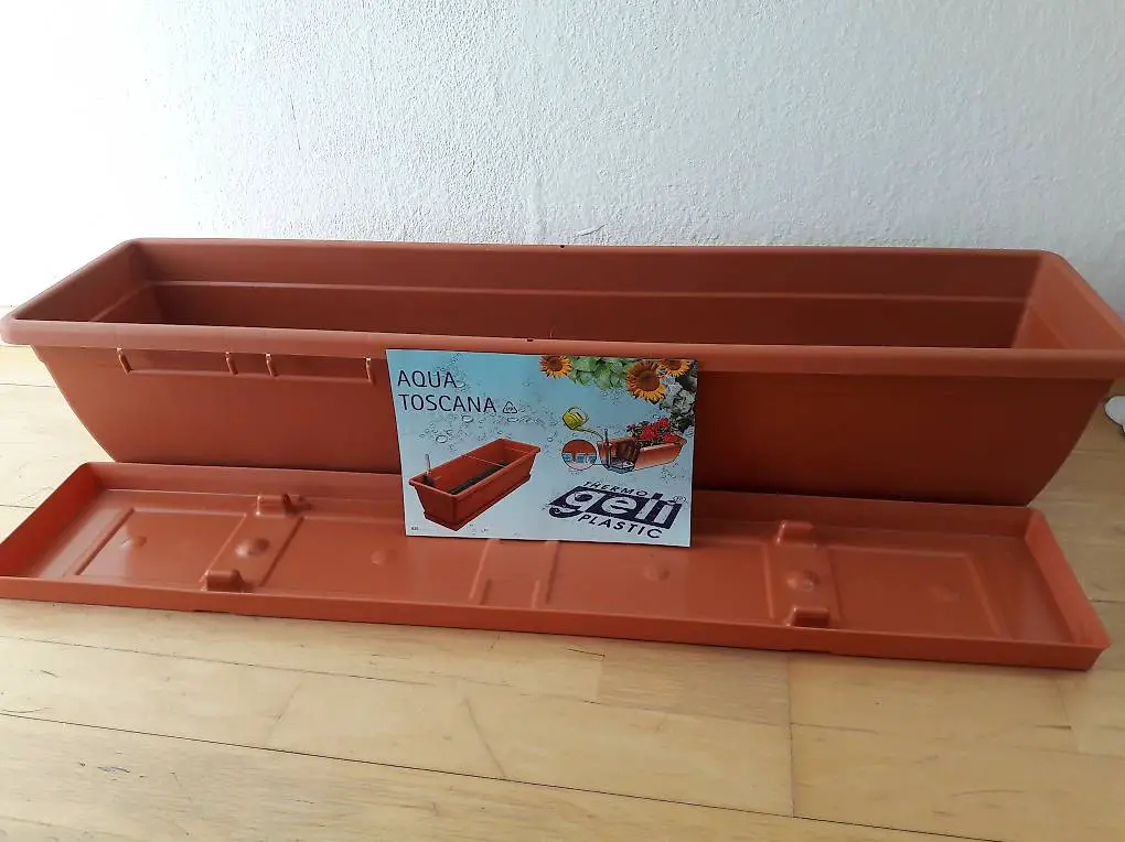 Blumenkasten Aqua TOSCANA. Neu