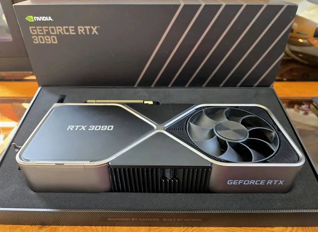 GeForce RTX 3090 Founders Edition (FE) 24GB Grafikkarte