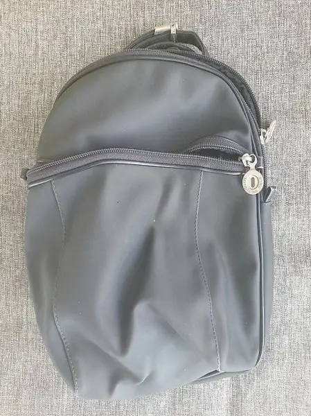 Mandarina Duck piccolo zaino nero