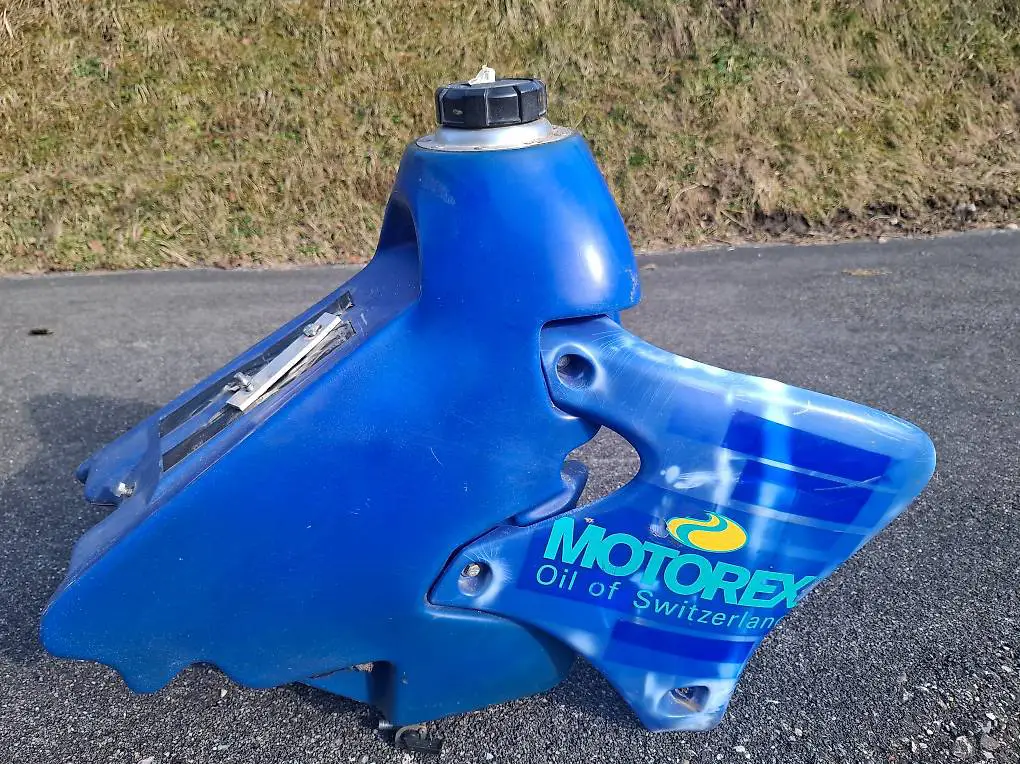 Grosser Benzitank zu Yamaha WR450/400