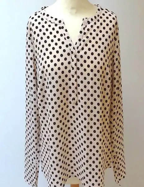 Grösse 40: Comma - Neue Bluse - gepunktet
