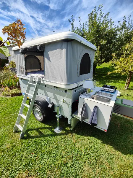 Autohome Dachzeltanhänger