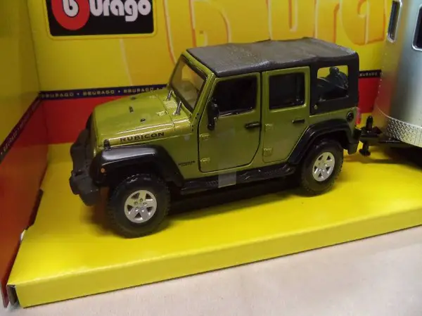 burago STREET FIRE TRAILER 1:32 von 2009