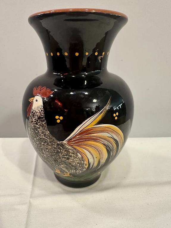 Vase mit schönem Hahnmotiv