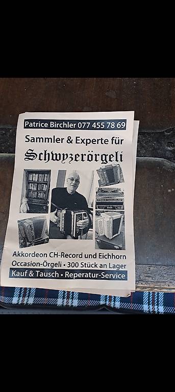 Schwyzerorgeli chromatisch orgeli